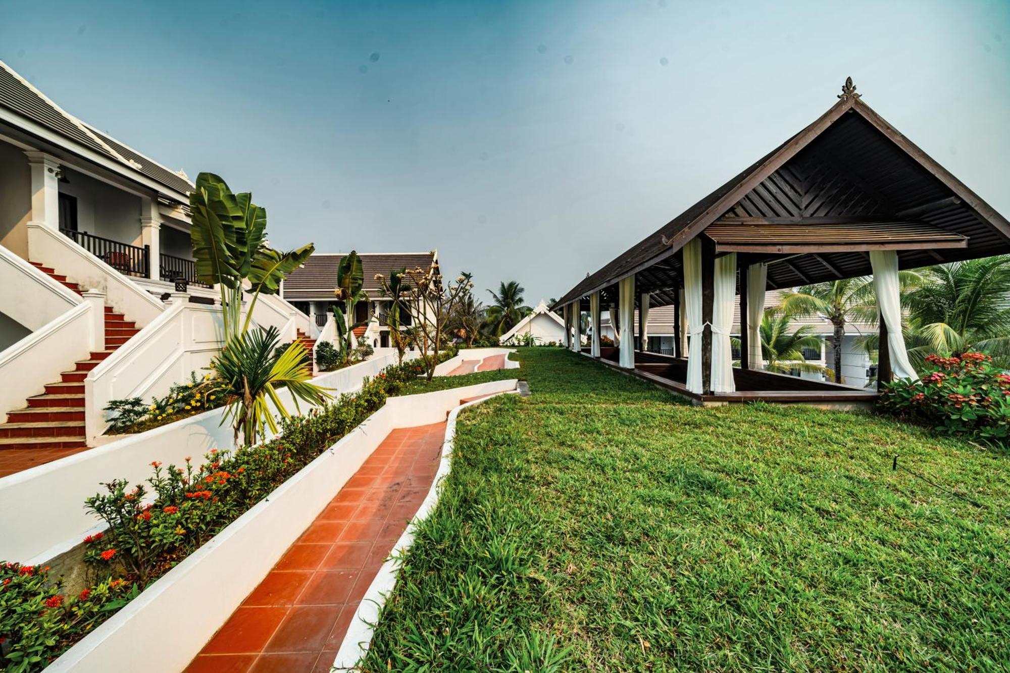 Manyo Hotel And Resort Luang Prabang Exterior photo