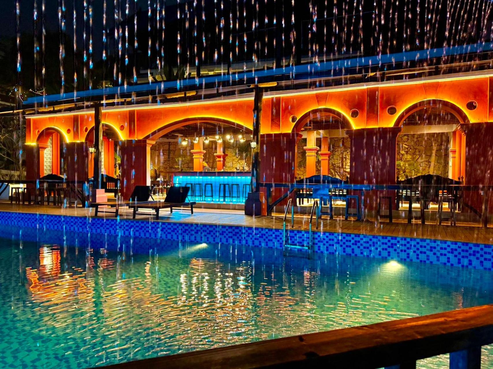 Manyo Hotel And Resort Luang Prabang Exterior photo